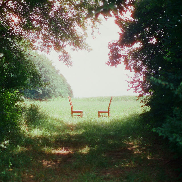 Singin’ to an Empty Chair