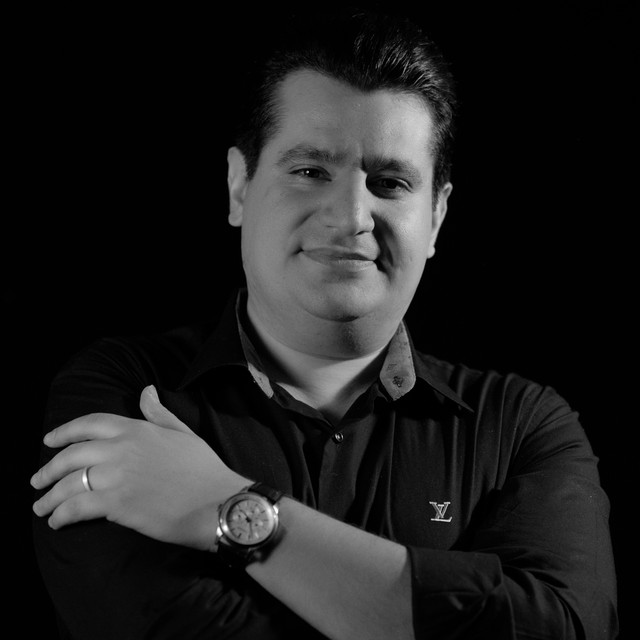 Navid Eskandar