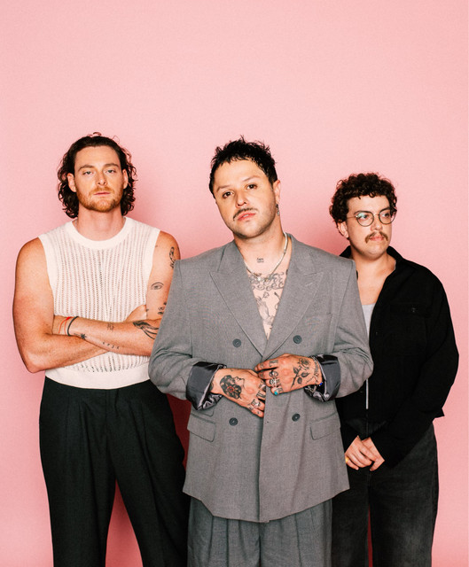 lovelytheband