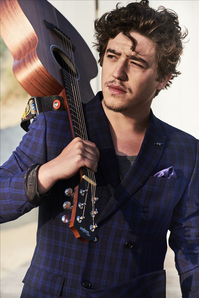 Janieck Devy