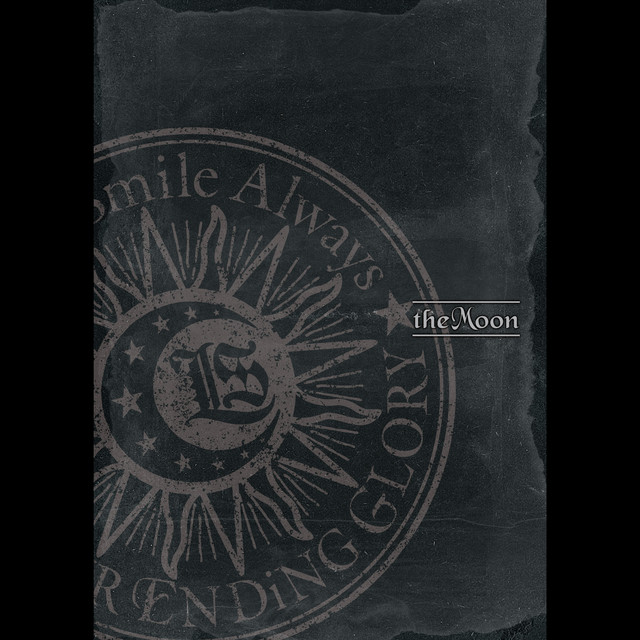 LiVE is Smile Always -NEVER ENDiNG GLORY- [the Moon] at 横浜アリーナ