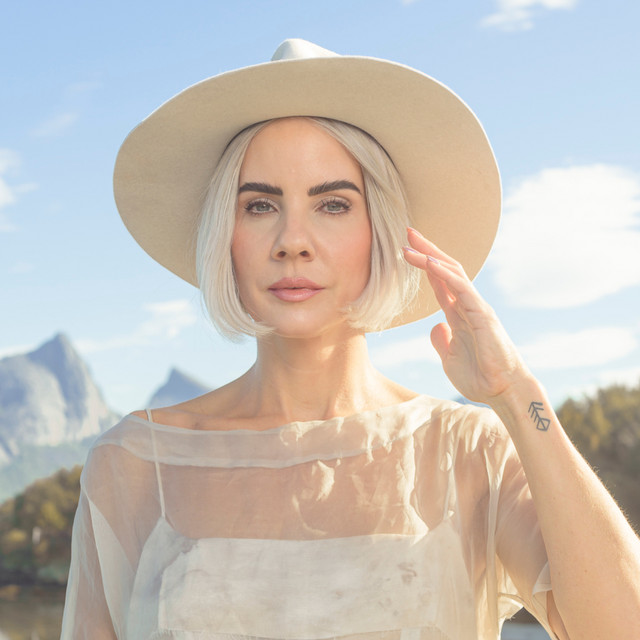 Ina Wroldsen