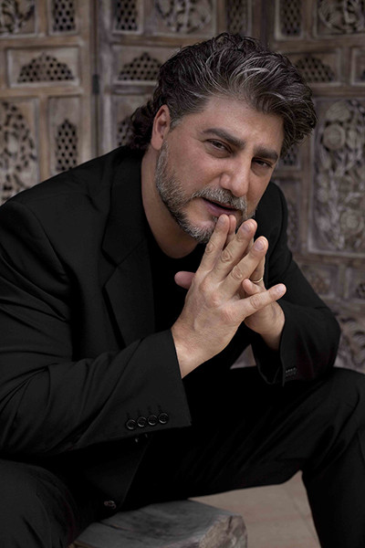 José Cura