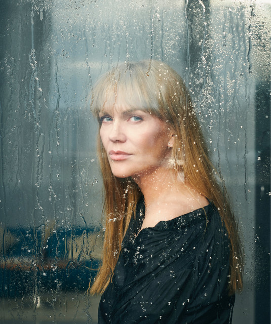 Anna Loos