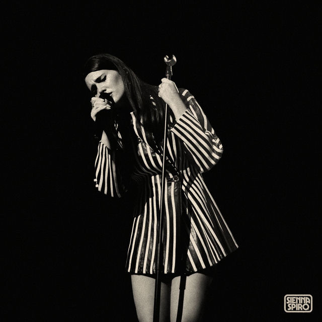 Ain't No Way (Live at KOKO)