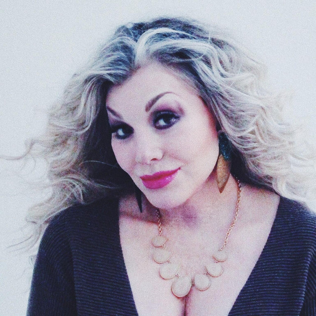 Stella Parton